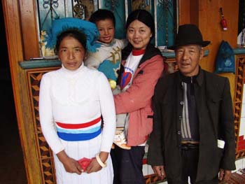 dr gaos family with shan shan 2